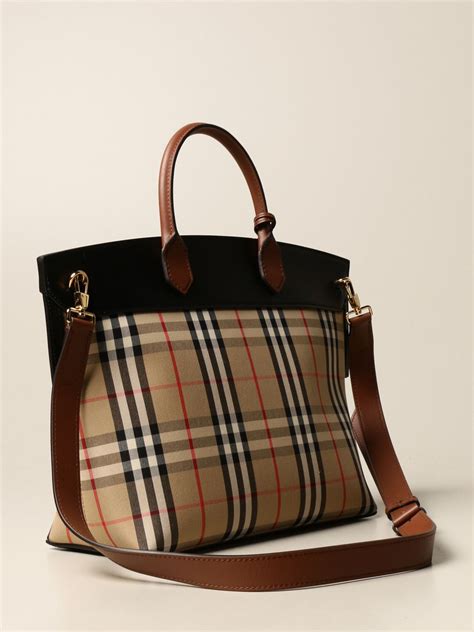 burberry bags 战马枕头包 英文|burberry handbags for women.